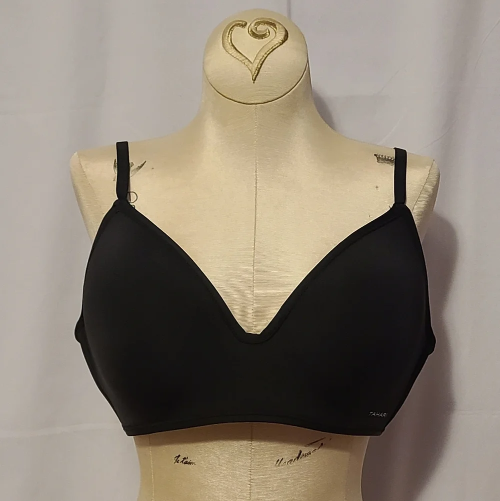 Tahari Black Moulded Wireless Bra - Picture 1 of 11